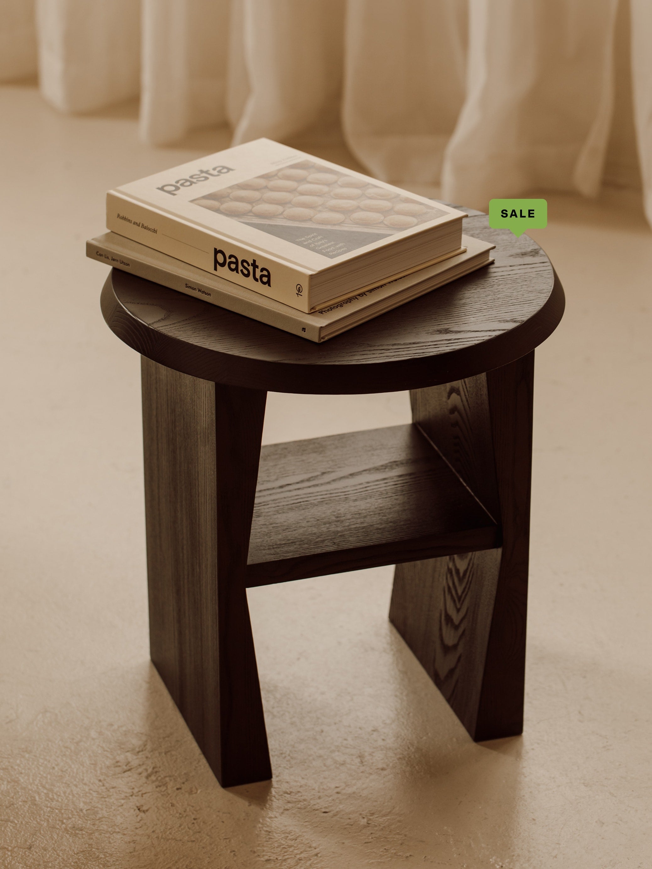 Hetta Side Table, Dark Brown Oak