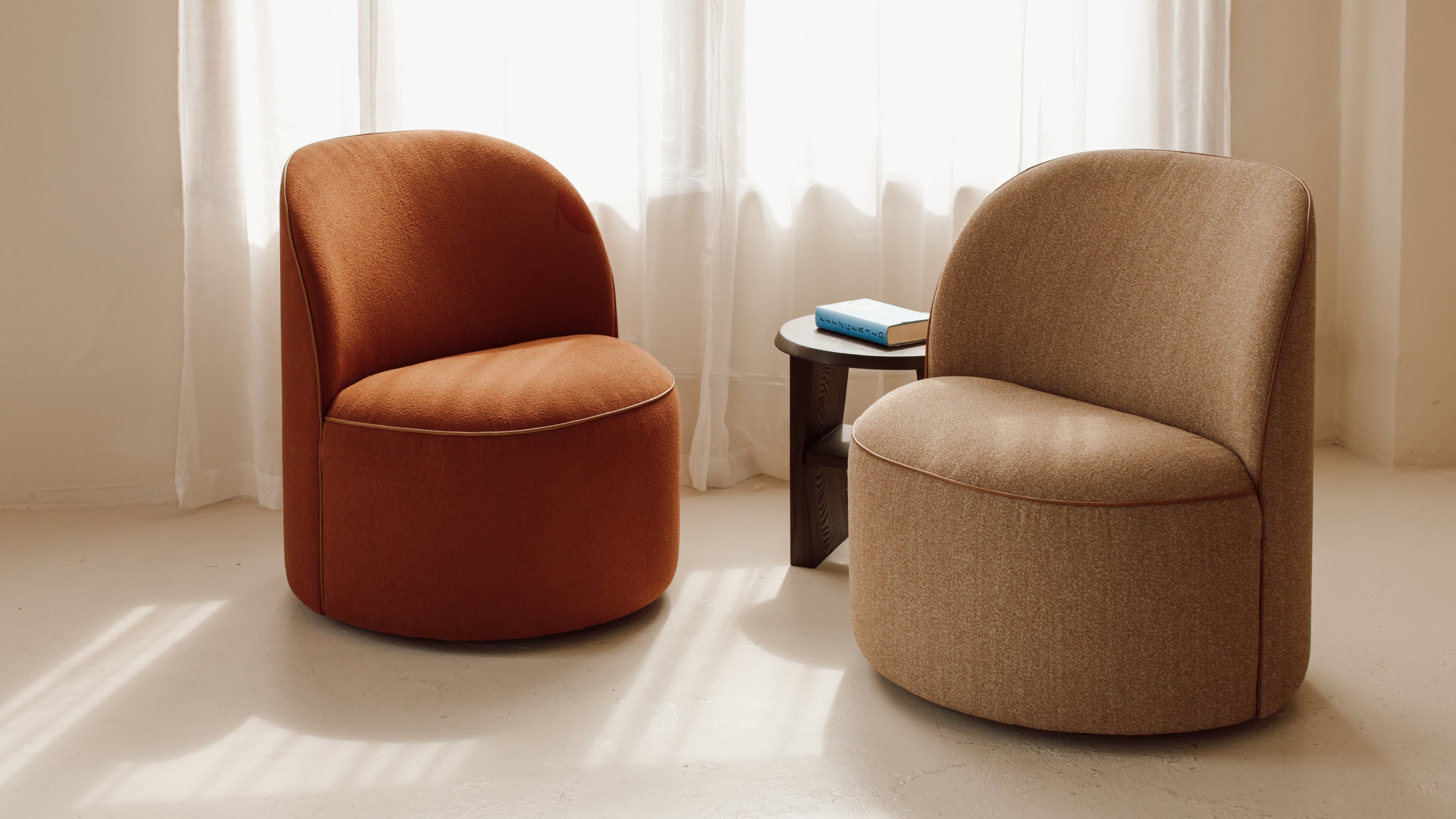 Lune Swivel Lounge Chair, Toasted Oat