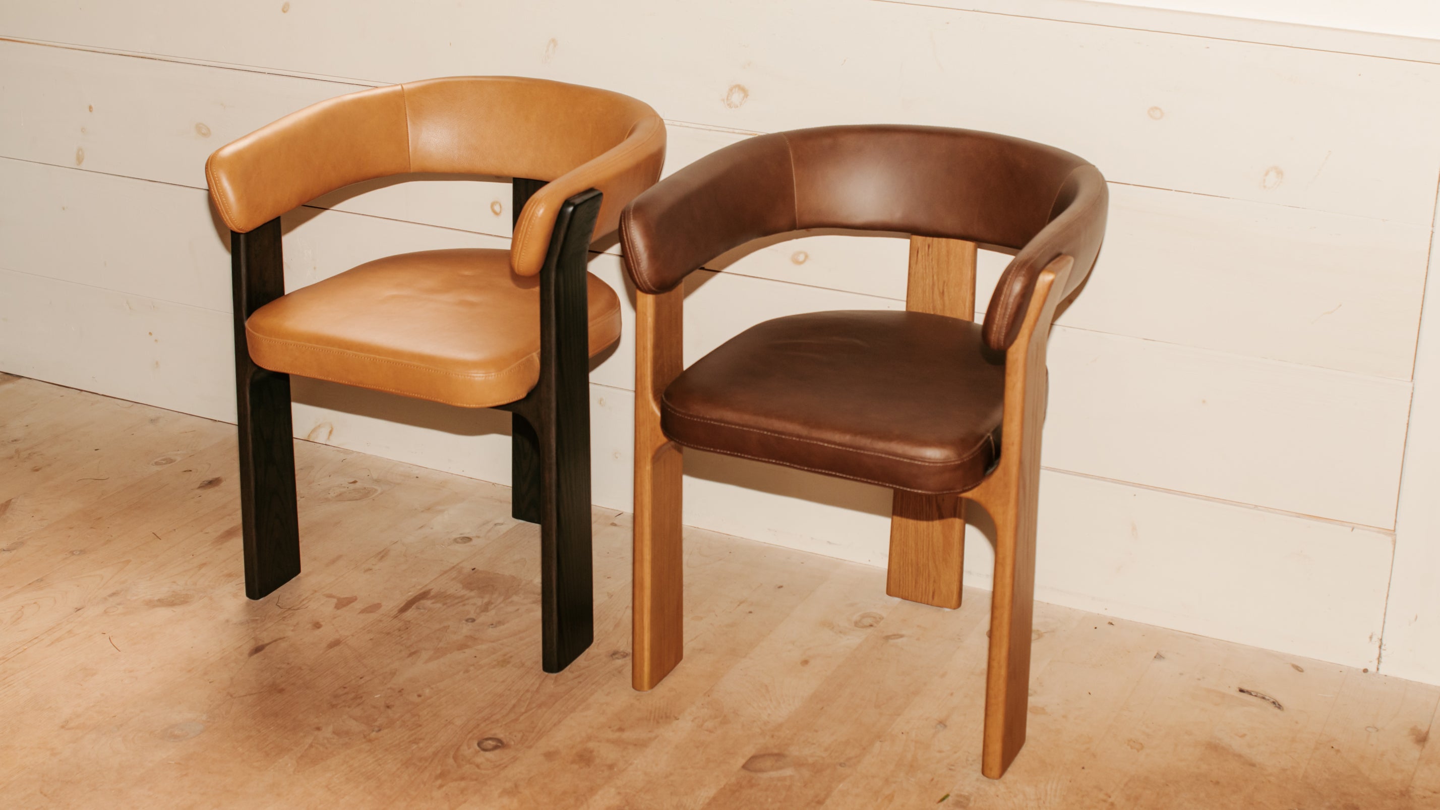 Trine Dining Chair, Dark Brown Oak, Tobacco Leather
