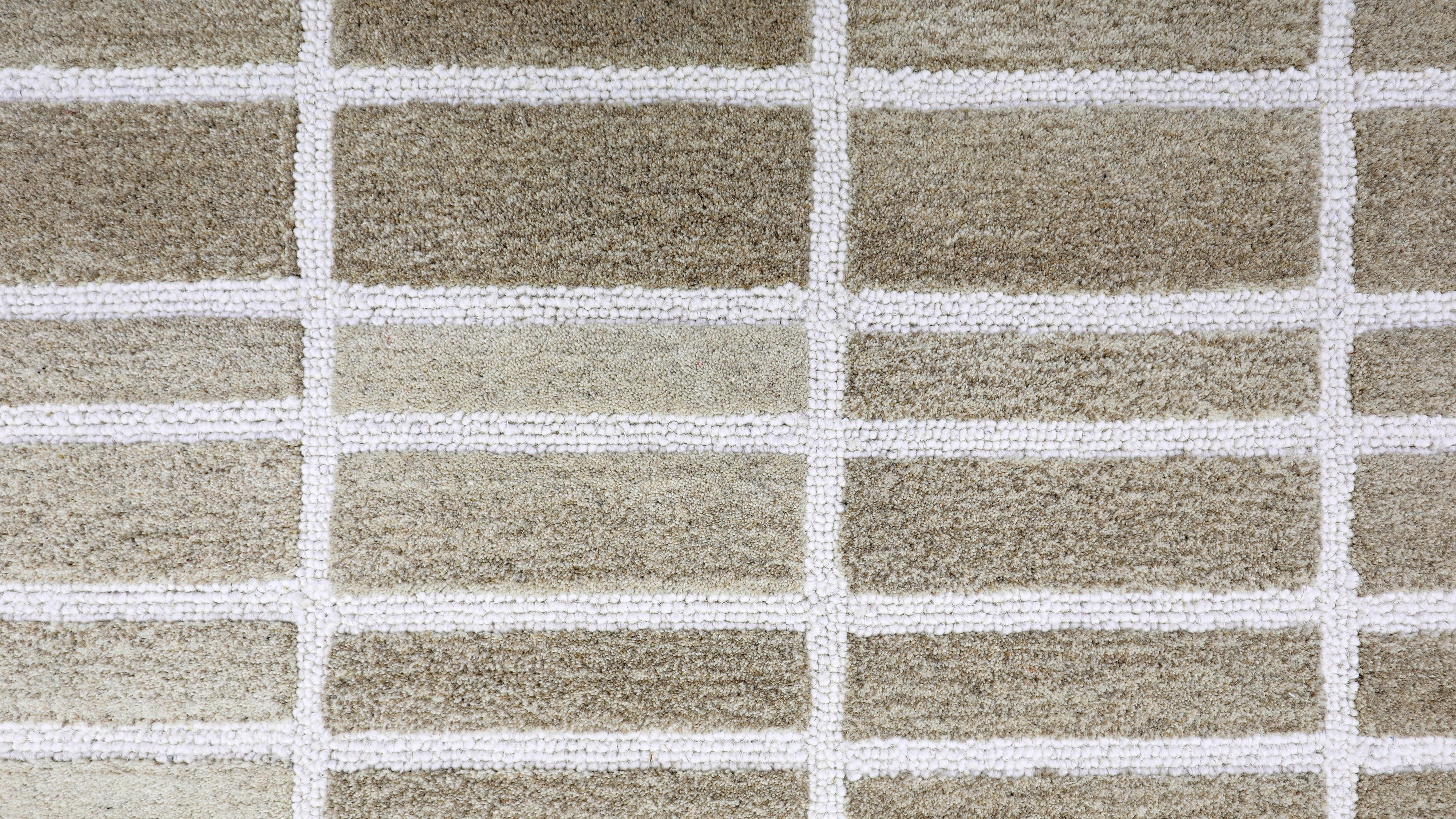 Tile Rug, 8x10, Warm Sand
